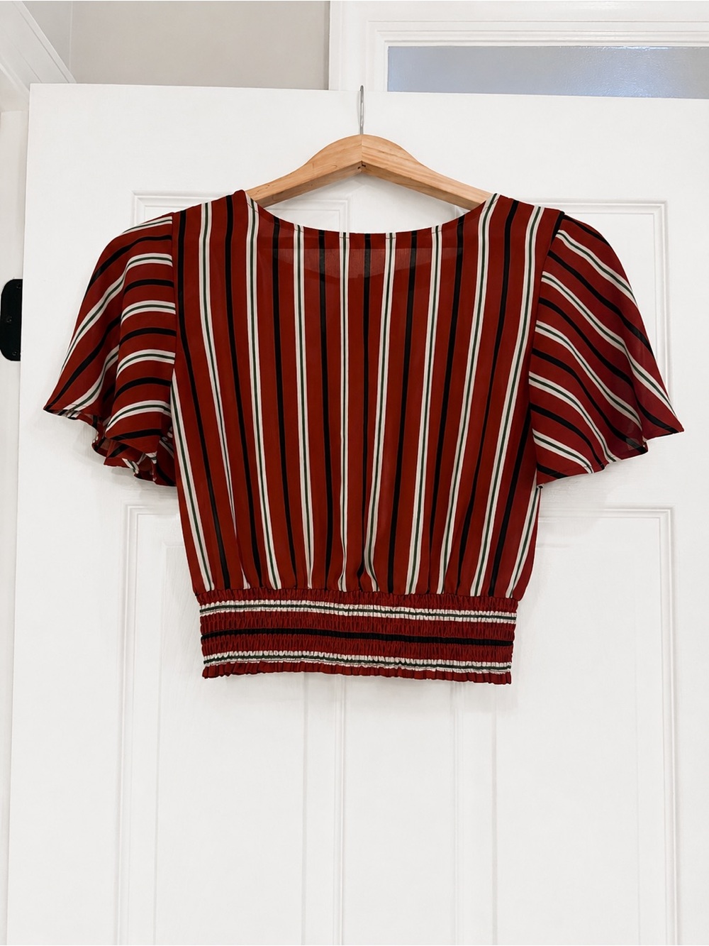 Forever 21 Striped Crop Top M Rust Red Smocked Waist Flutter Sleeve Tie Back